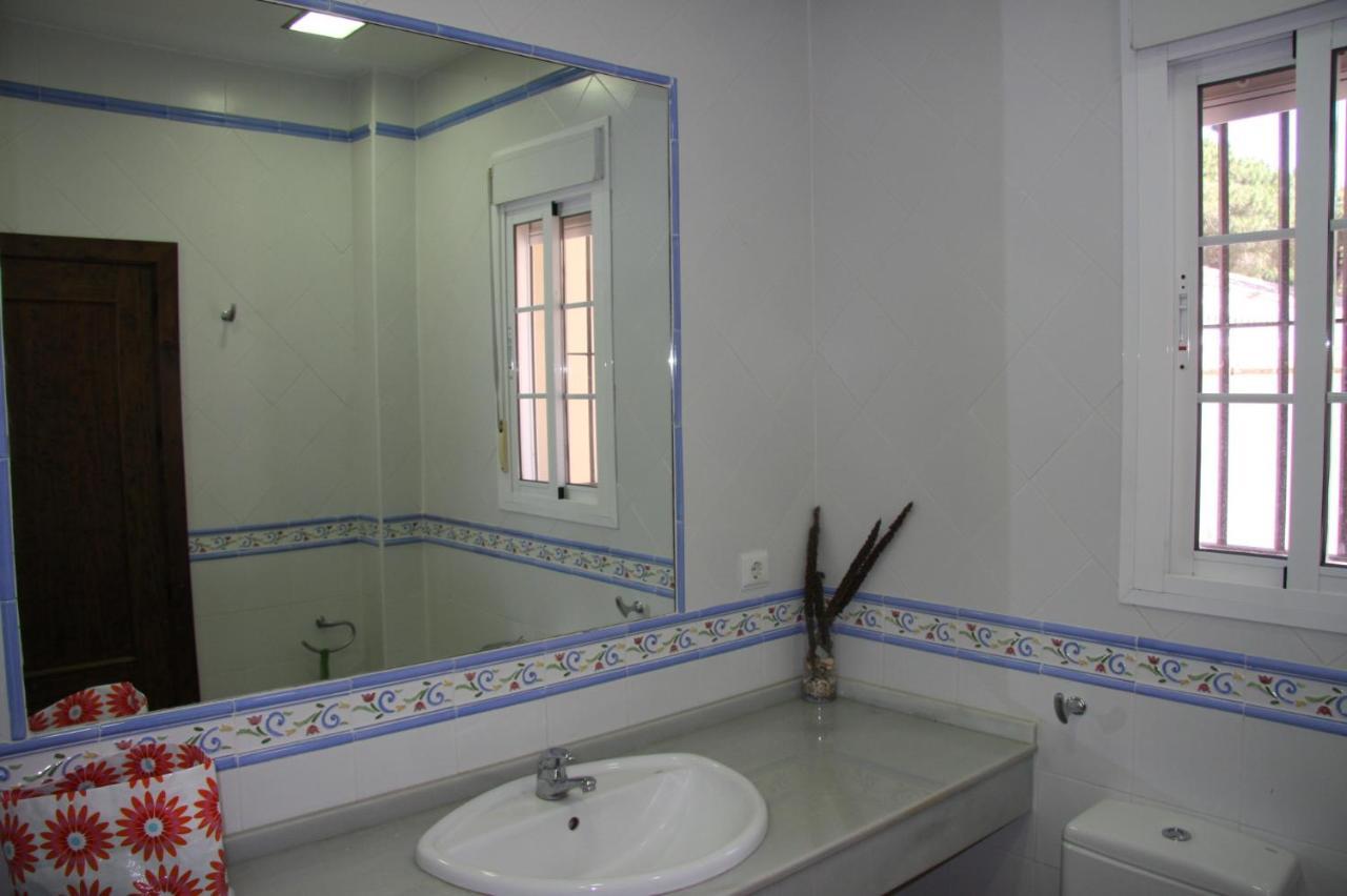 Moderno Y Amplio Chalet, Con Piscina Privada Chiclana de la Frontera Exterior foto
