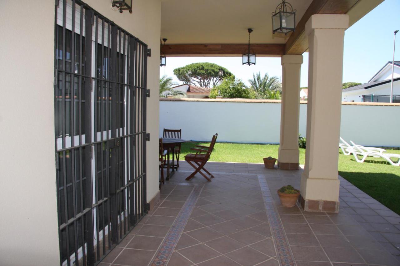 Moderno Y Amplio Chalet, Con Piscina Privada Chiclana de la Frontera Exterior foto